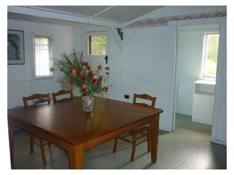 7 Ernest Street, One Mile QLD 4305