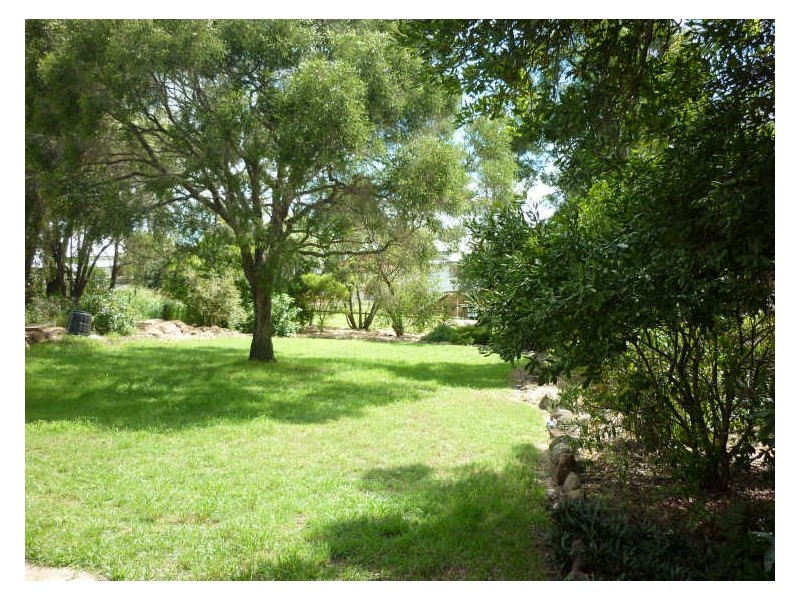 7 Ernest Street, One Mile QLD 4305