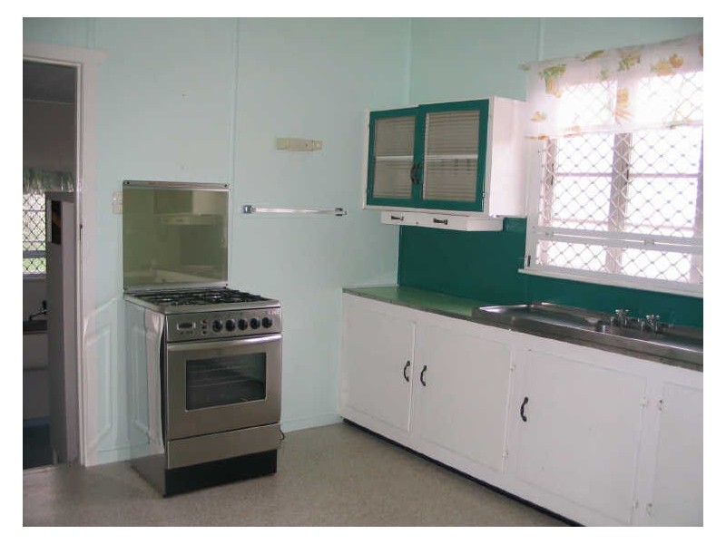 24 James Street, East Ipswich QLD 4305