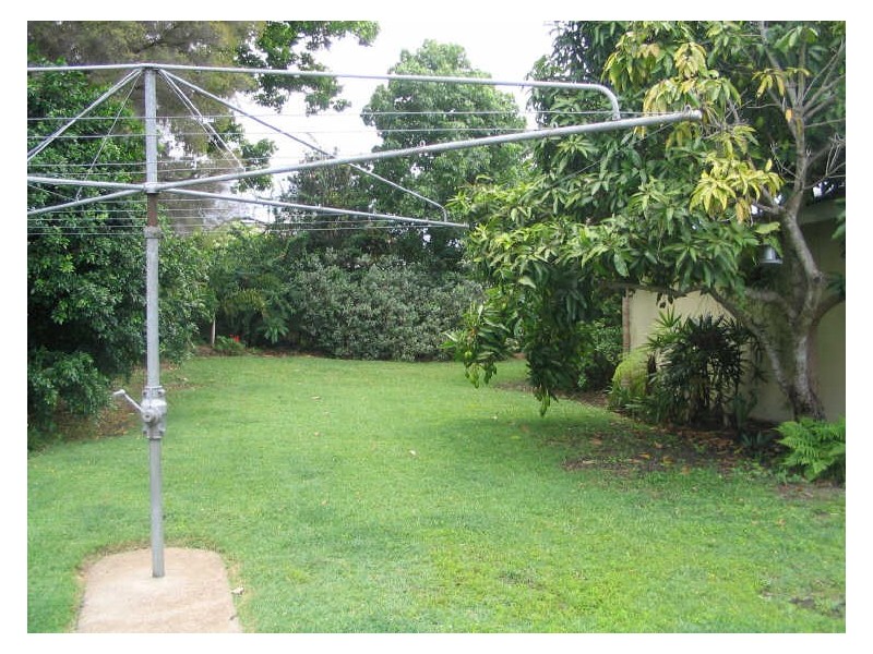 24 James Street, East Ipswich QLD 4305