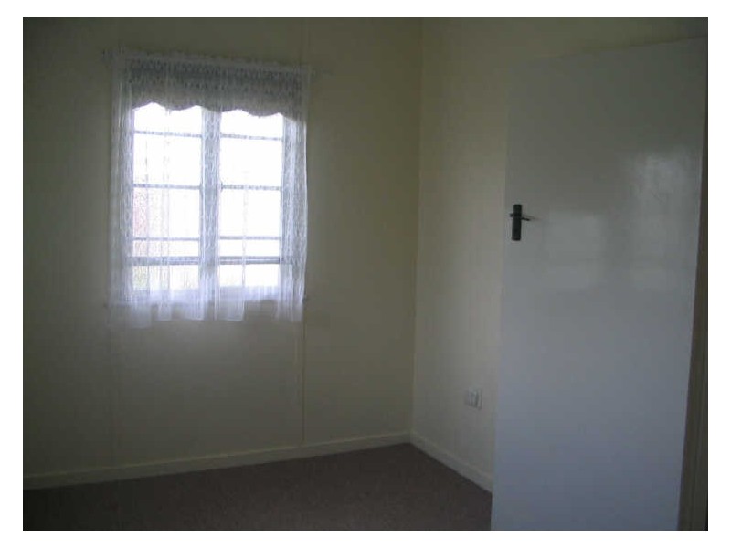 24 James Street, East Ipswich QLD 4305