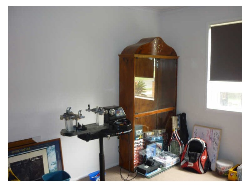 59 Edwards Street, Flinders View QLD 4305