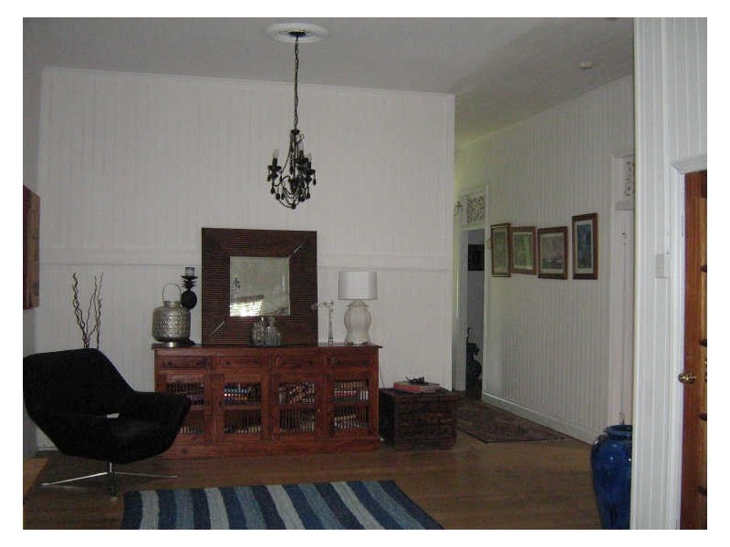 2A Ferguson Street, North Ipswich QLD 4305