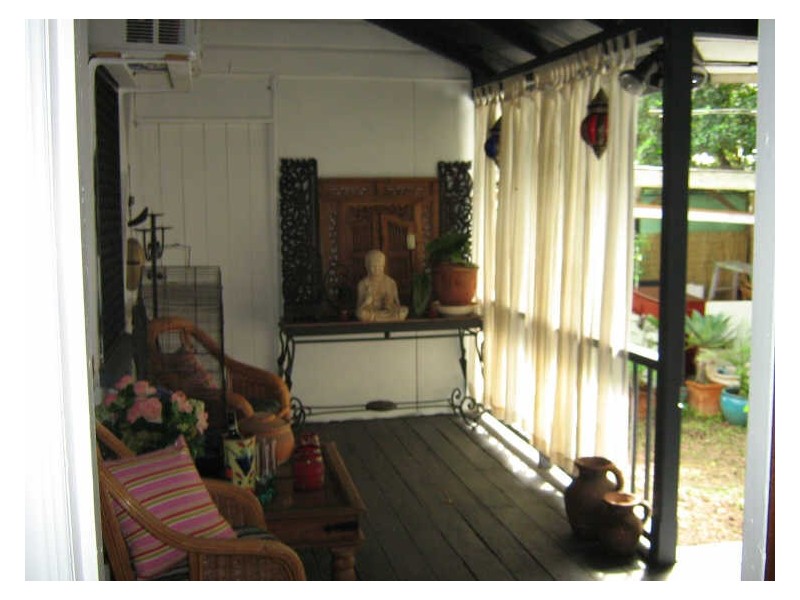 2A Ferguson Street, North Ipswich QLD 4305