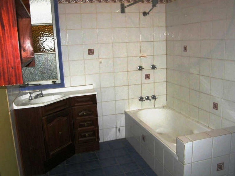 29 Hayes Street, Brassall QLD 4305