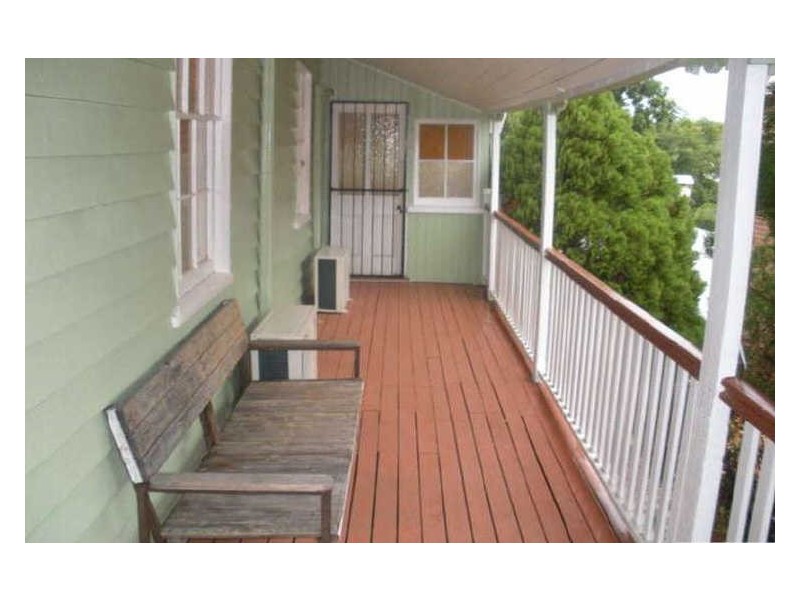 17 Murphy Street, Ipswich QLD 4305