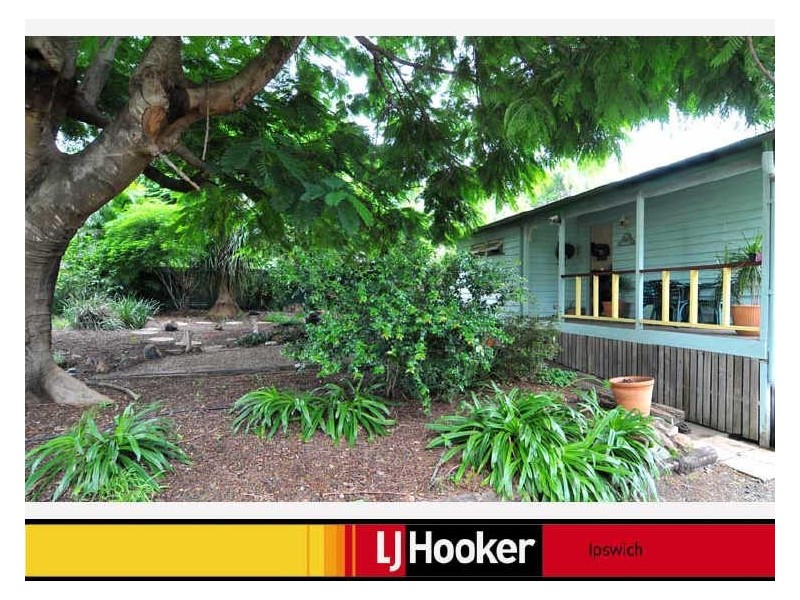 12 Queen Street, Blackstone QLD 4304