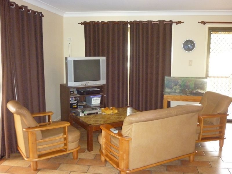 398 Walloon-Amberley Road, Walloon QLD 4306