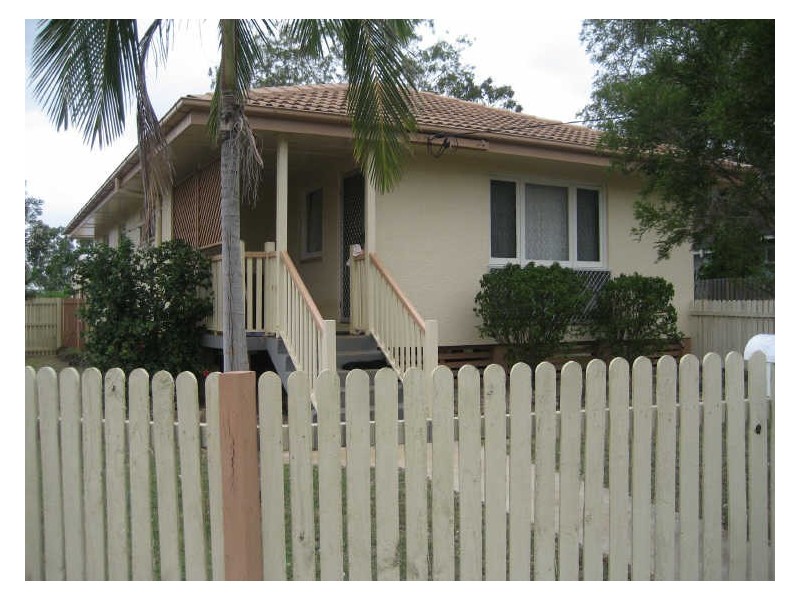17 Eyre Street, Leichhardt QLD 4305
