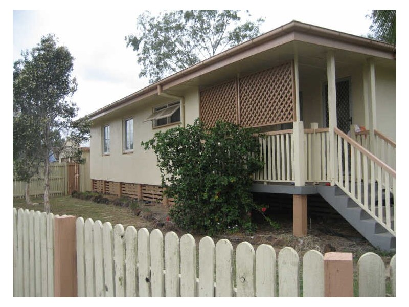 17 Eyre Street, Leichhardt QLD 4305
