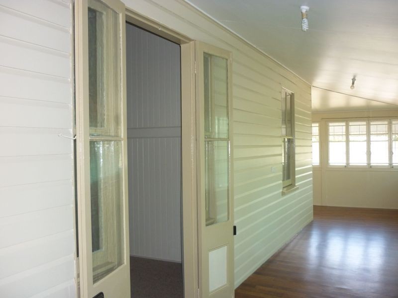 46 Warwick Road, Ipswich QLD 4305