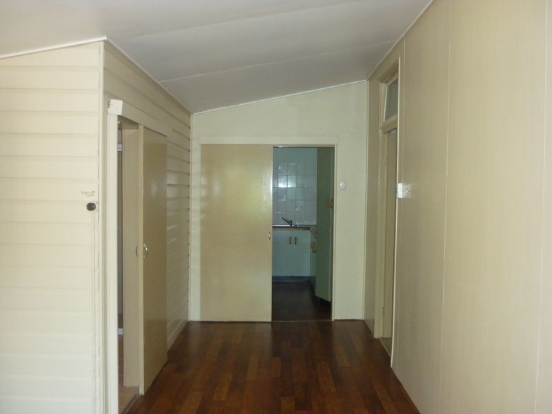 46 Warwick Road, Ipswich QLD 4305