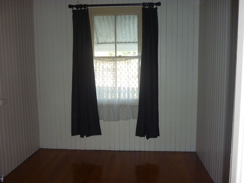 46 Warwick Road, Ipswich QLD 4305