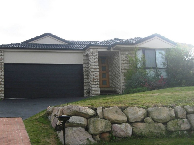 1 Josh Court, Flinders View QLD 4305
