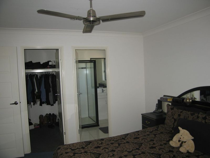 1 Josh Court, Flinders View QLD 4305