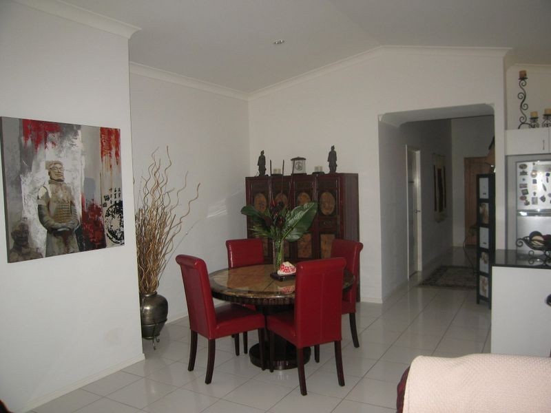 9 Josh Court, Flinders View QLD 4305