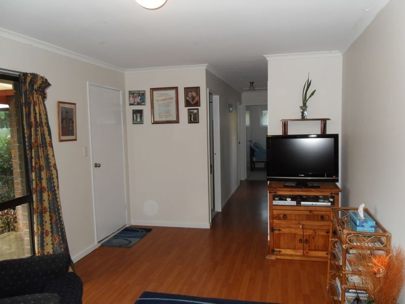 131 Riverside Avenue, Barellan Point QLD 4306