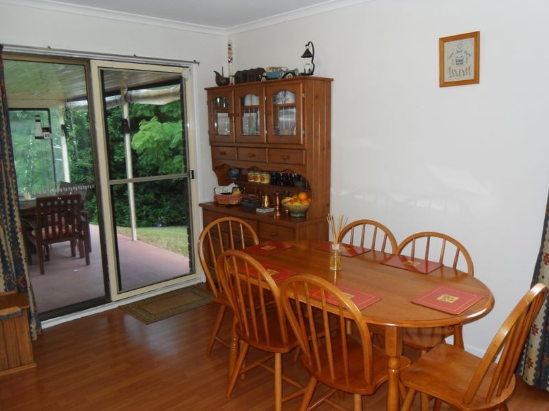 131 Riverside Avenue, Barellan Point QLD 4306