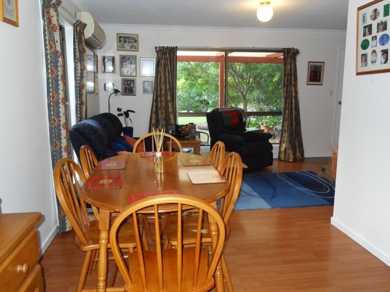 131 Riverside Avenue, Barellan Point QLD 4306