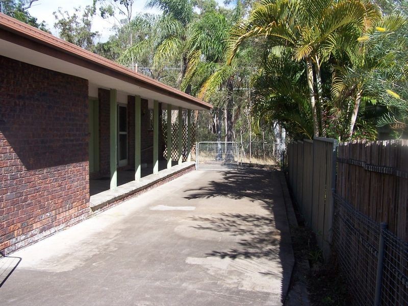 22a Charlotte Street, Blackstone QLD 4304