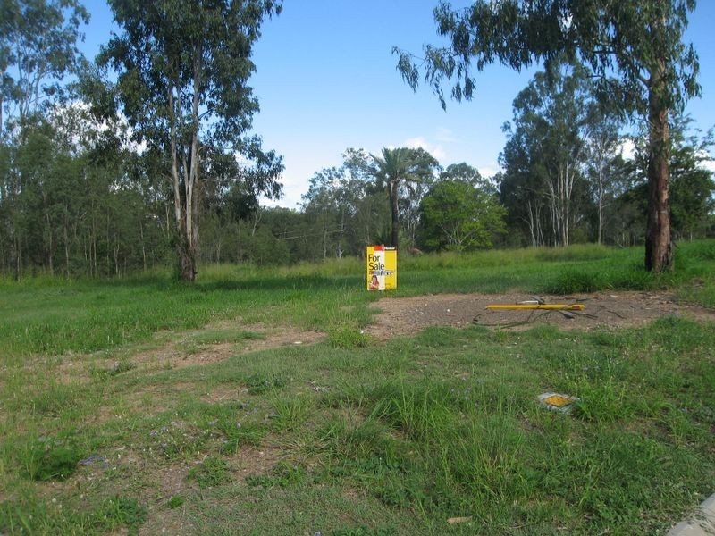 18 Armani Avenue, Wulkuraka QLD 4305