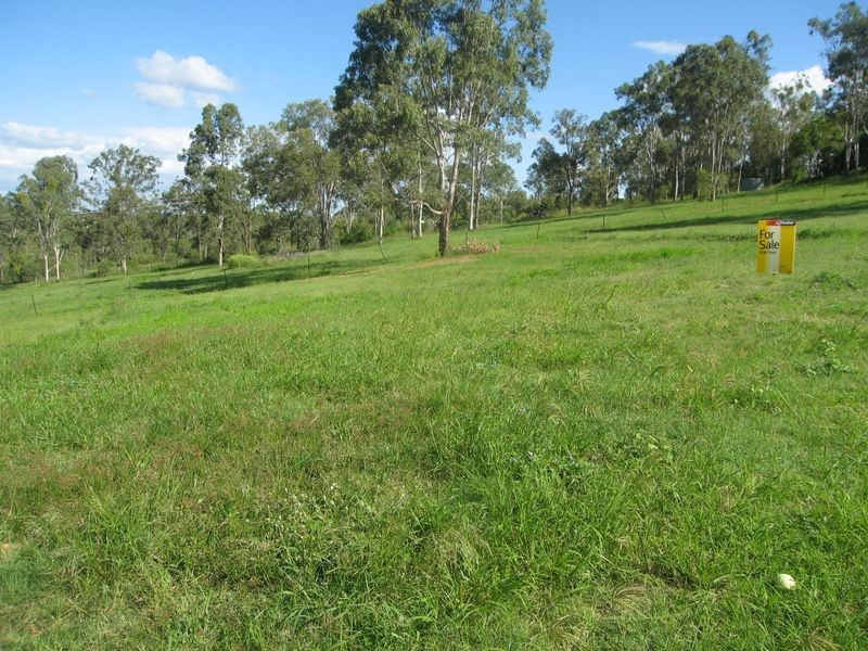 12 Dior Place, Wulkuraka QLD 4305