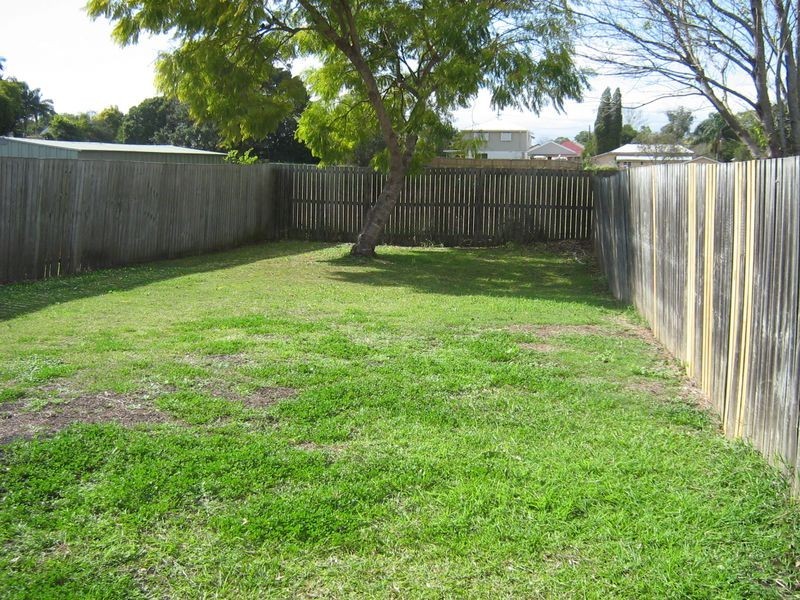 1/30 Cambridge Street, Silkstone QLD 4304