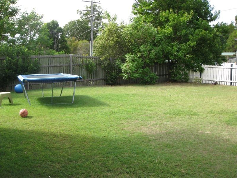 35 Flinders Drive, Leichhardt QLD 4305