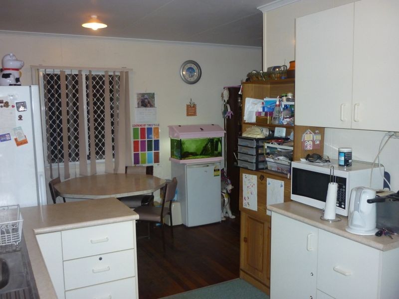 35 Flinders Drive, Leichhardt QLD 4305