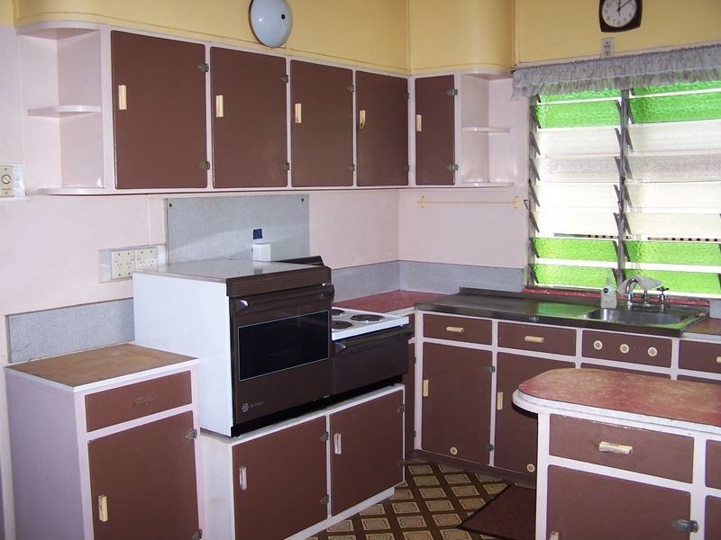 12 Galah Street, Churchill QLD 4305