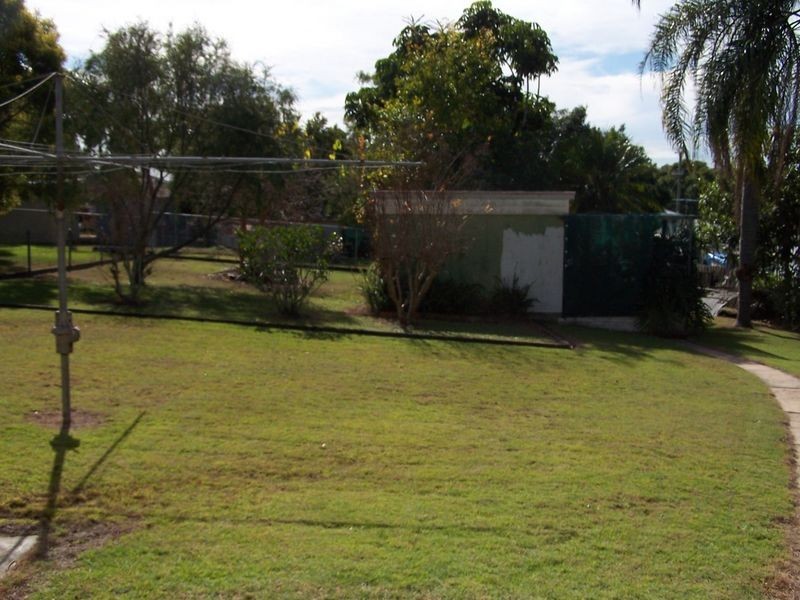 12 Galah Street, Churchill QLD 4305