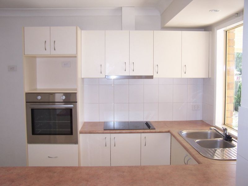 345 South Station Road, Raceview QLD 4305