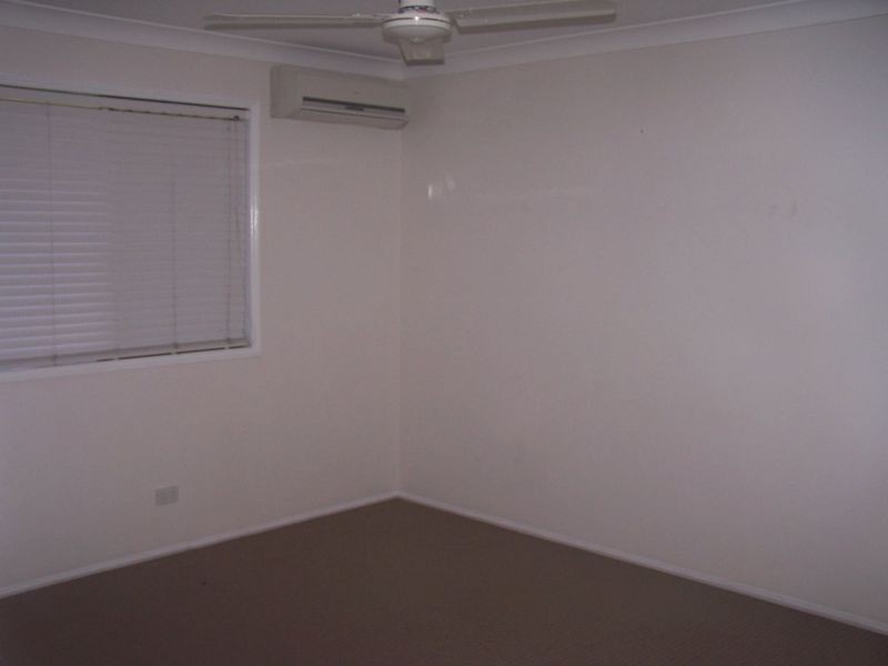 345 South Station Road, Raceview QLD 4305