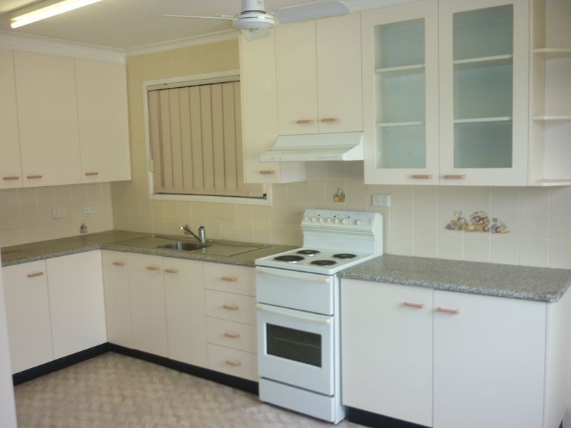 36 Briggs Road, Raceview QLD 4305