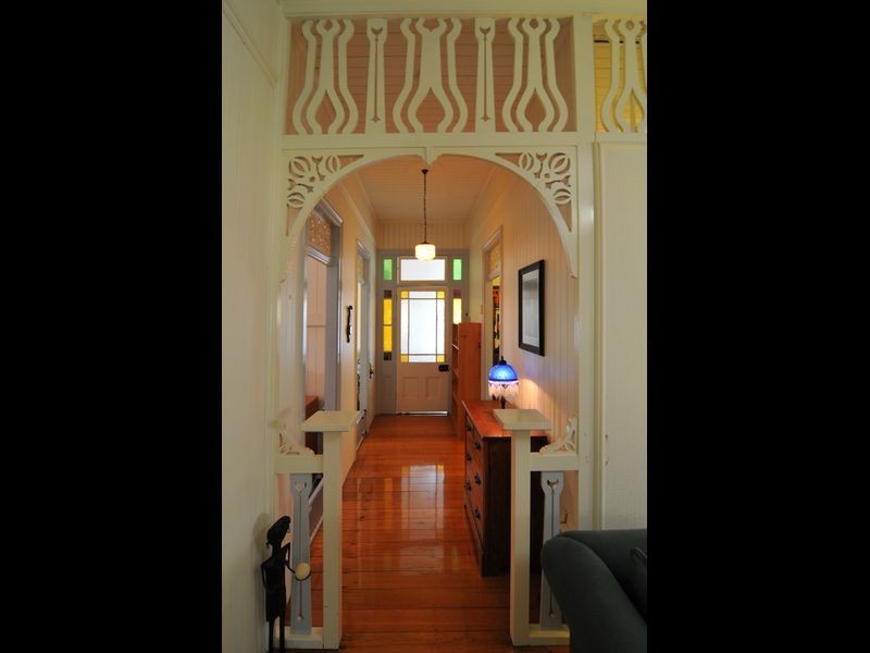 6 Limestone Street, Ipswich QLD 4305