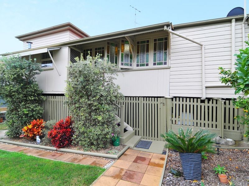 6 Limestone Street, Ipswich QLD 4305