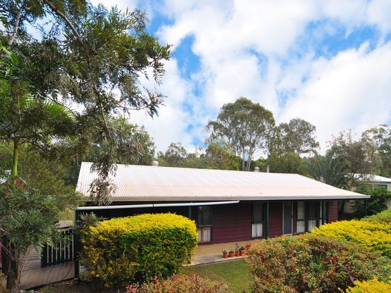 86 Phillip Crescent, Barellan Point QLD 4306