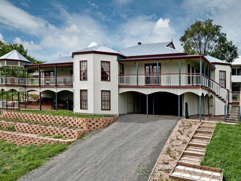 2 Boundary Street, Ipswich QLD 4305