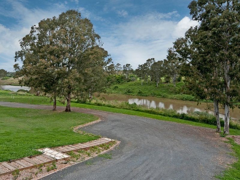 2 Boundary Street, Ipswich QLD 4305