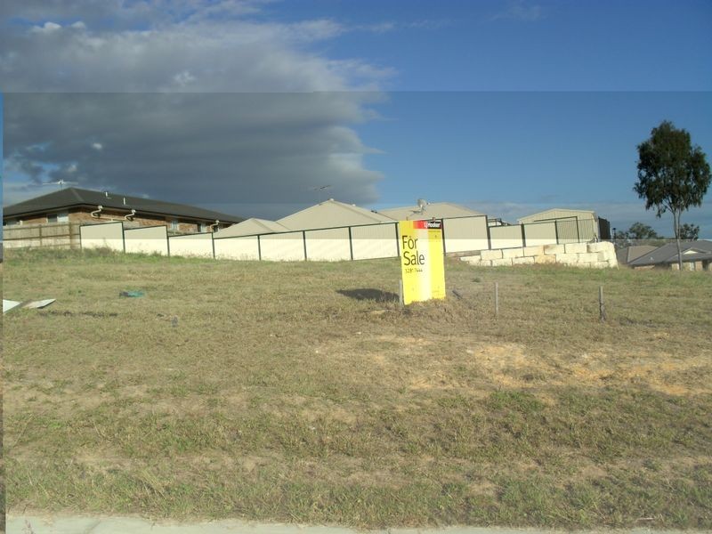 3 Dior Place, Wulkuraka QLD 4305