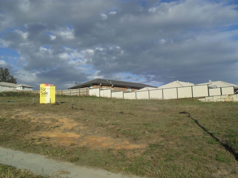 3 Dior Place, Wulkuraka QLD 4305