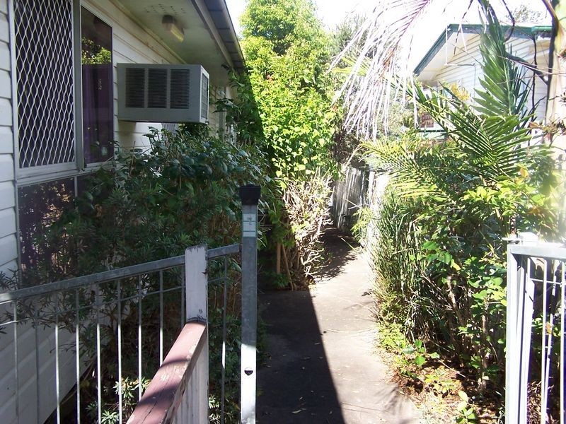 66 Samford Road, Leichhardt QLD 4305