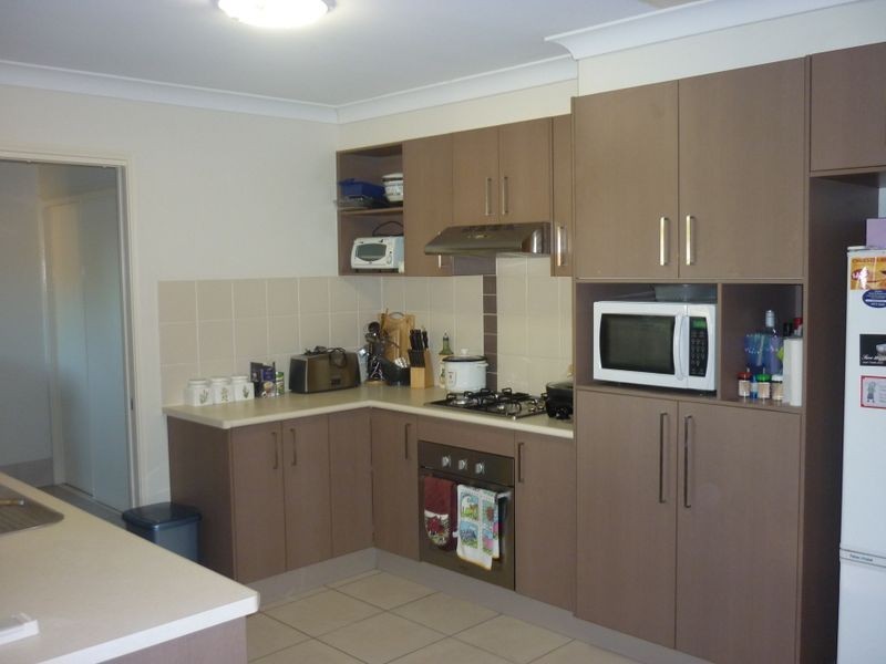 12 Ronayne Circuit, One Mile QLD 4305