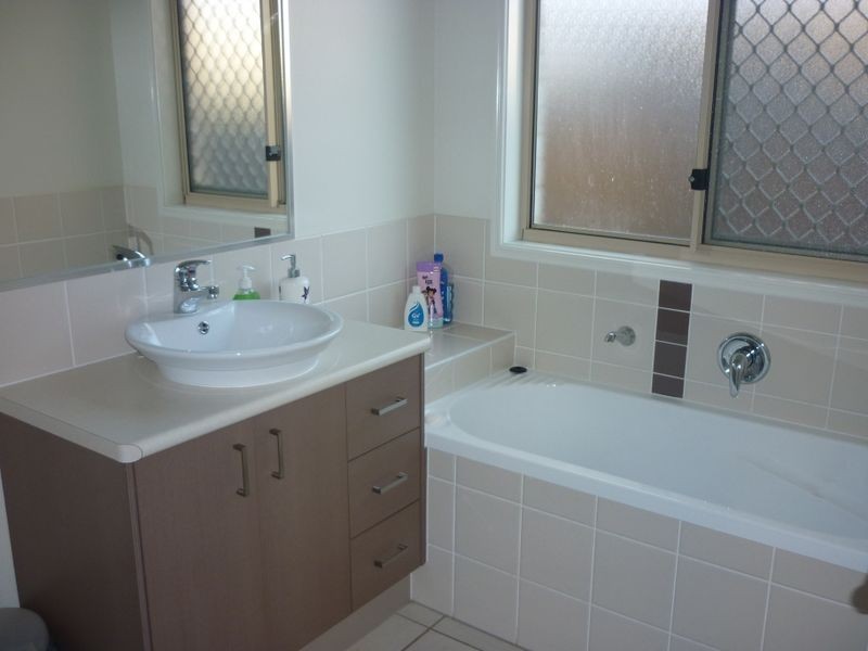 12 Ronayne Circuit, One Mile QLD 4305