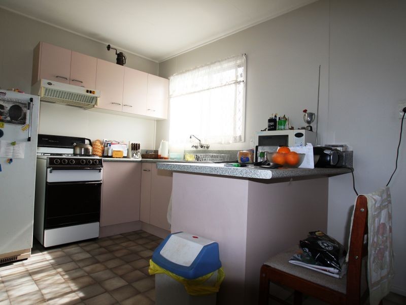 78 Cemetery Road, Eastern Heights QLD 4305