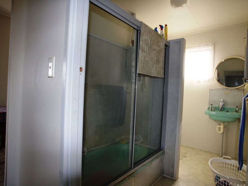 78 Cemetery Road, Eastern Heights QLD 4305