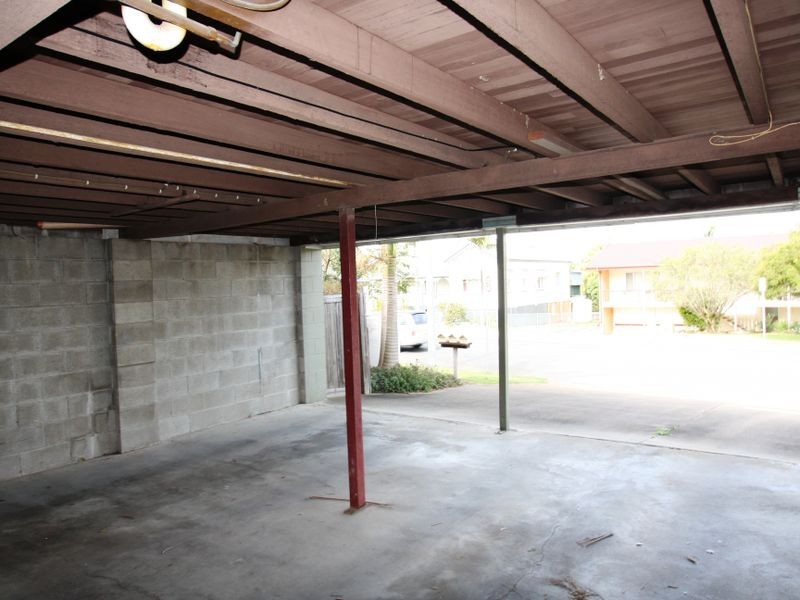 78 Cemetery Road, Eastern Heights QLD 4305