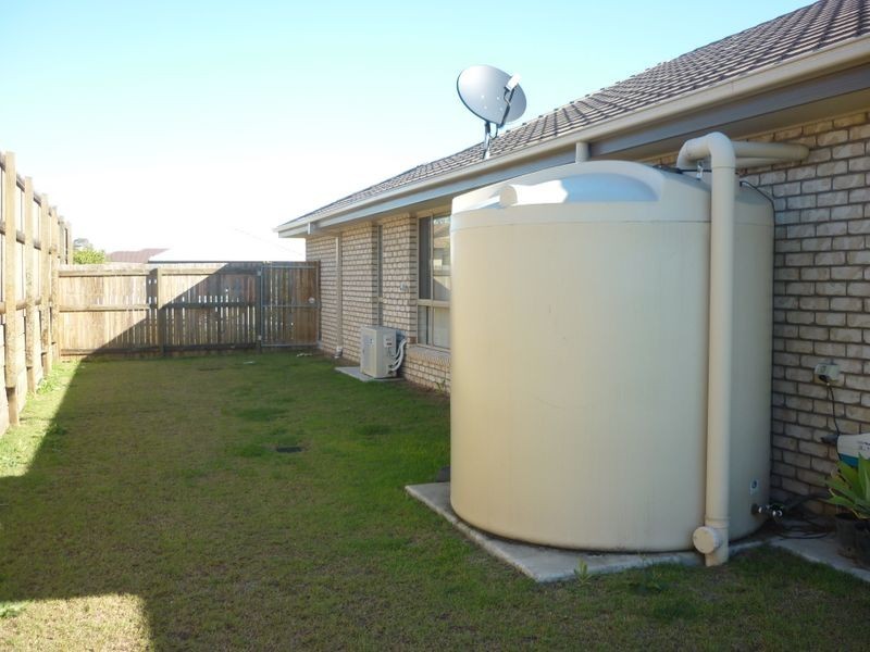 16 Brighton Street, Raceview QLD 4305