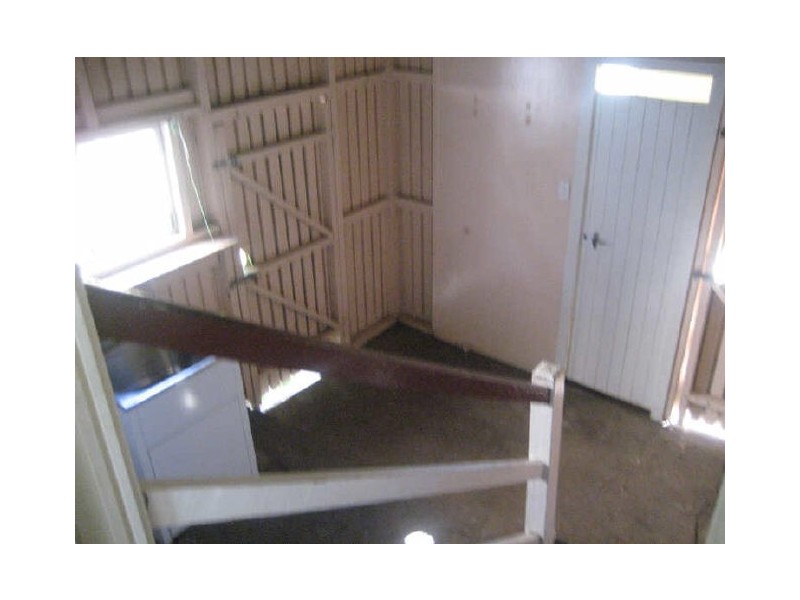 2 Perrett, Bundamba QLD 4304