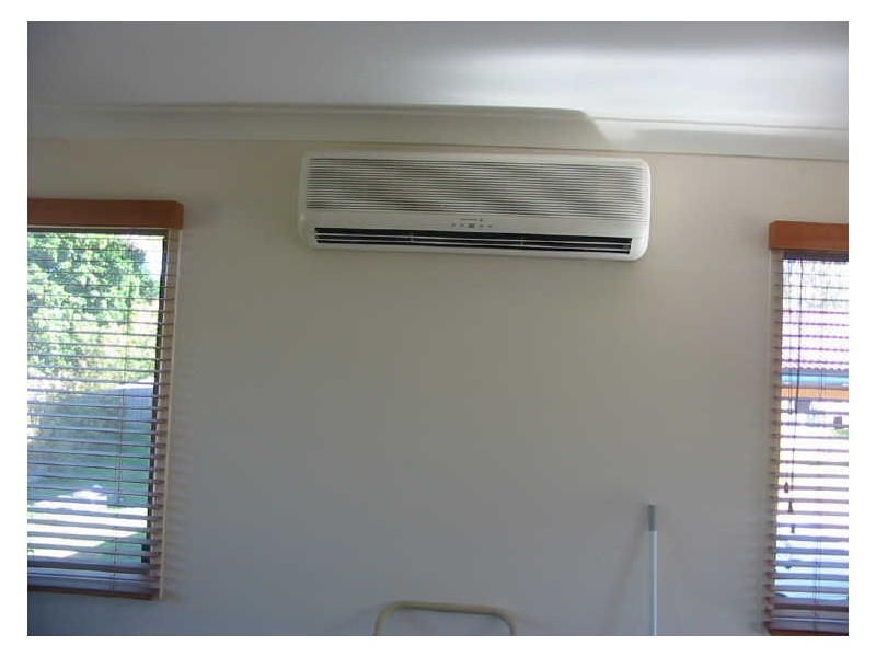 1 Croyden Street, Tivoli QLD 4305